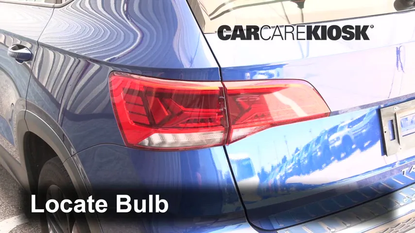 2022 Volkswagen Taos S 1.5L 4 Cyl. Turbo Éclairage Feux de position arrière (remplacer ampoule)